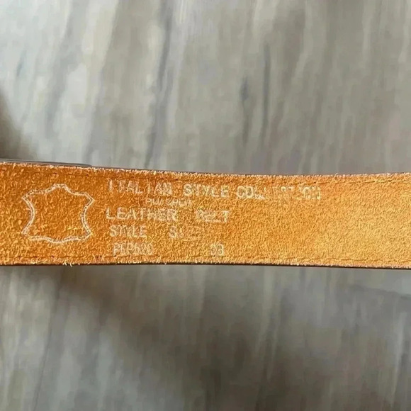 Brown Leather Belt with Eagle pattern ,37-41in Waist - Picture 3 of 3